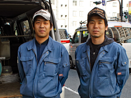 カーペット洗浄清掃スタッフ②